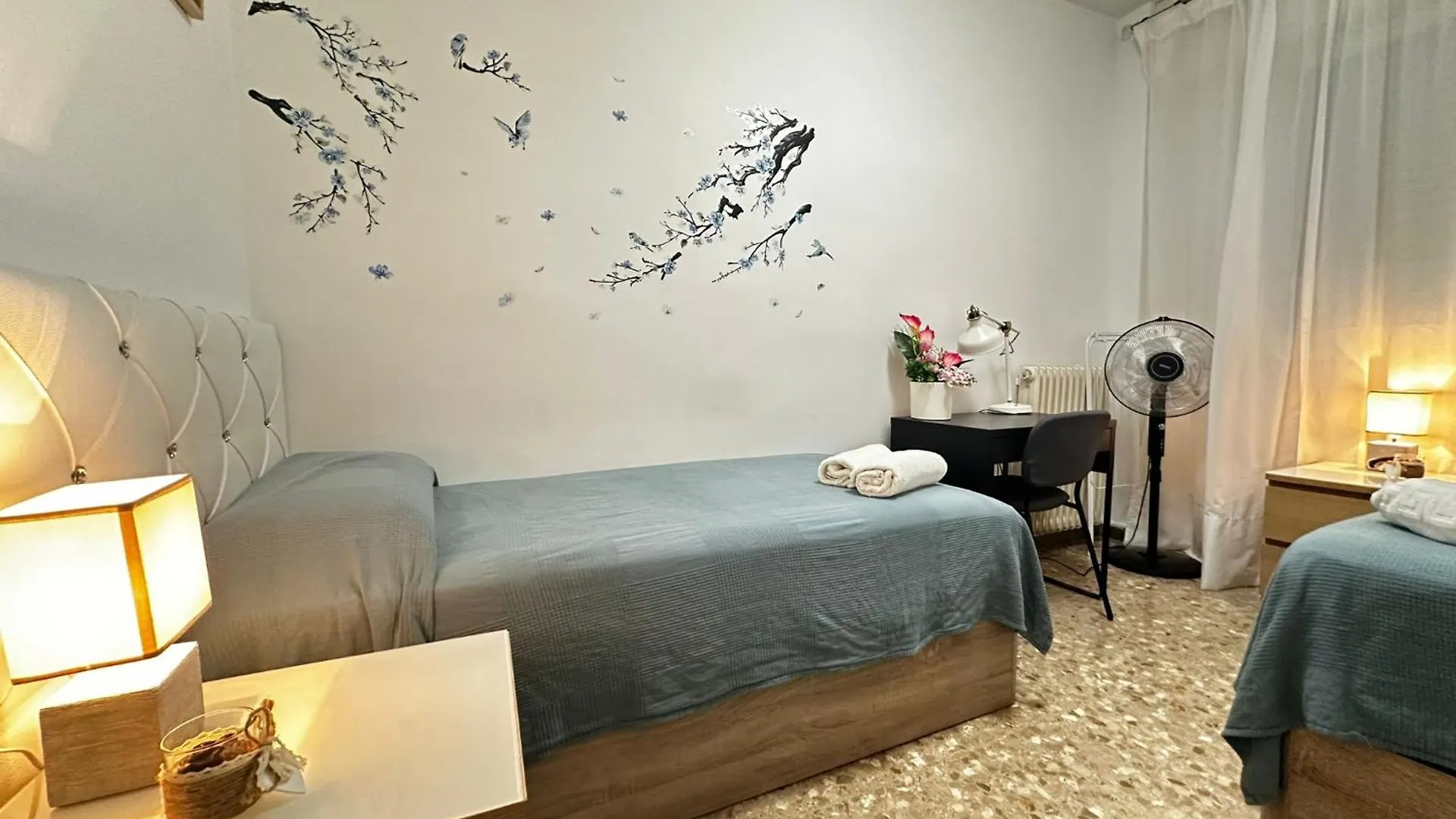 Alojamiento En Sepulveda Barcelona Bed & Breakfast